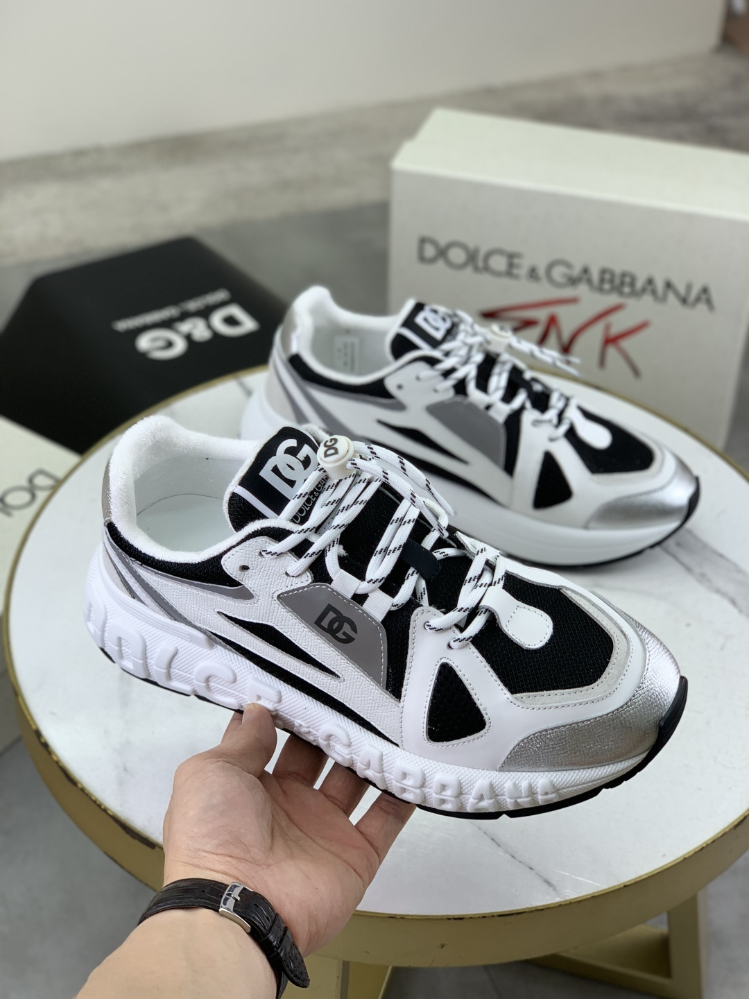 olce & Gabbana shoe
